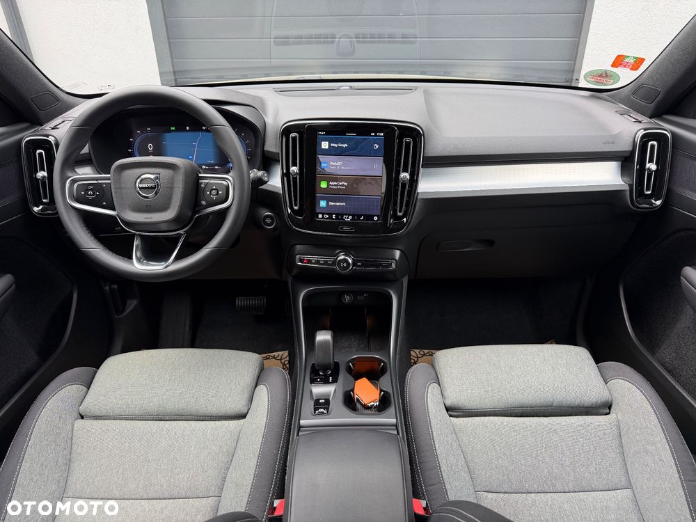 Volvo XC 40 B3 B DKG Plus Black Edition - 8