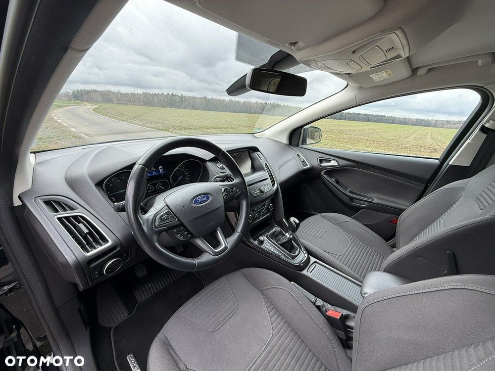 Ford Focus 2.0 TDCi Titanium ASS - 14