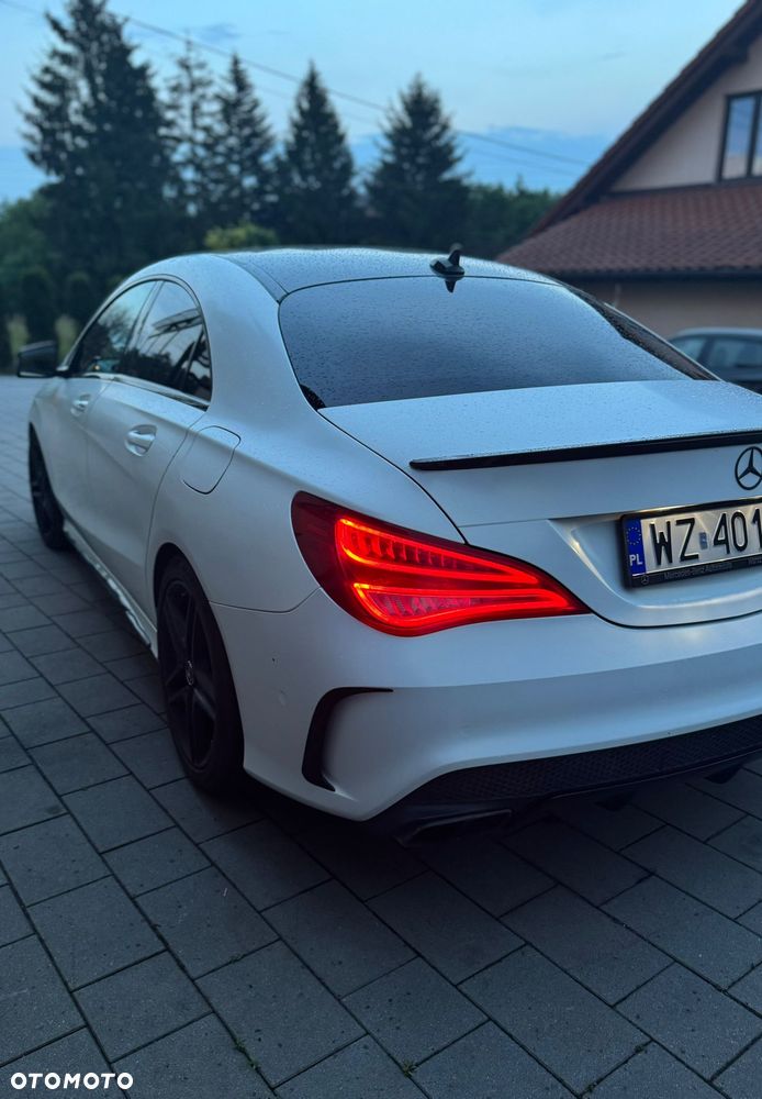 Mercedes-Benz CLA - 10