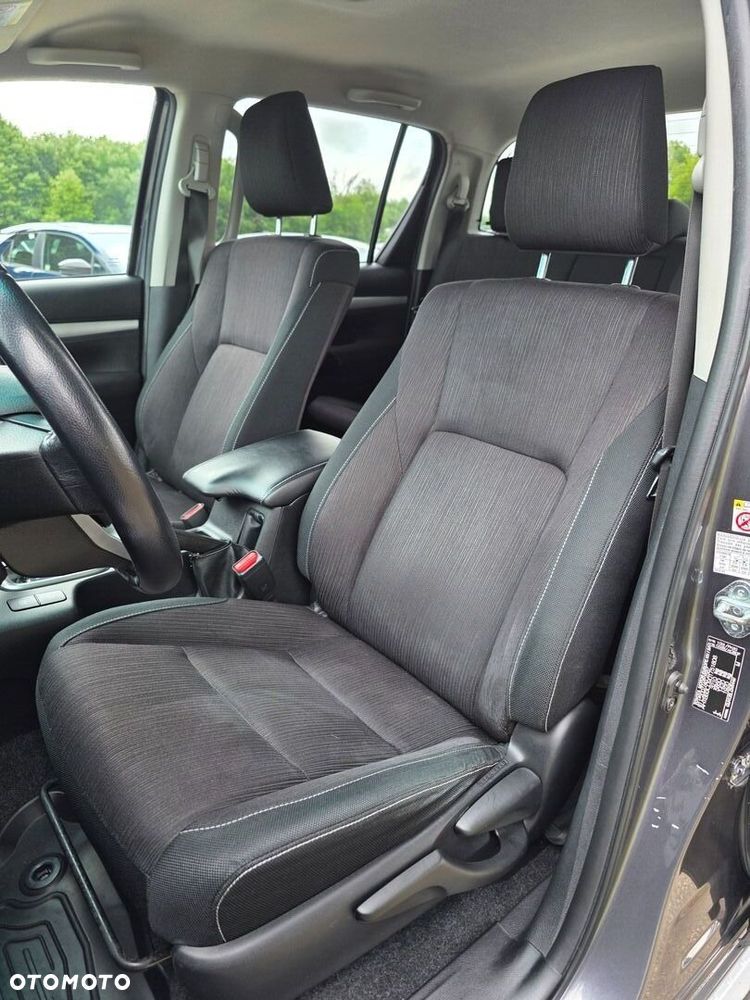 Toyota Hilux 2.4 D-4D Double Cab SR5 4x4 - 20