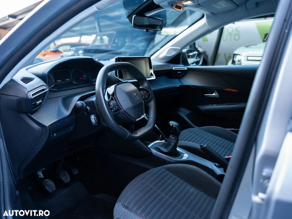 Peugeot 208 1.2L PureTech 75 S&S BVM5 Style - 22