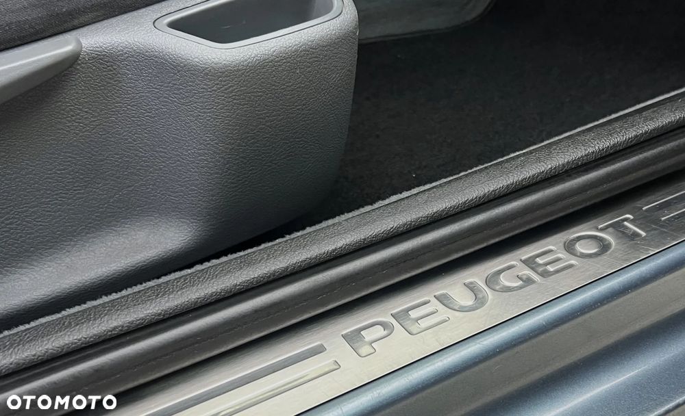 Peugeot 407 1.8 Premium - 20