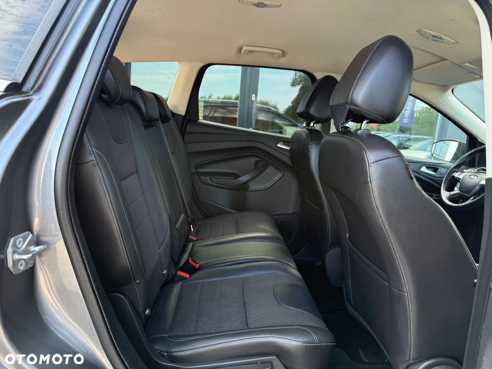 Ford Kuga 2.0 TDCi Titanium - 27