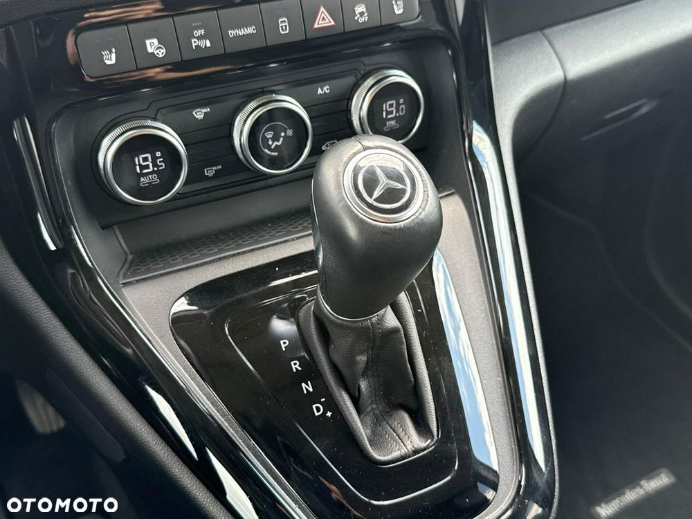 Mercedes-Benz EQT 200 Premium Plus - 28