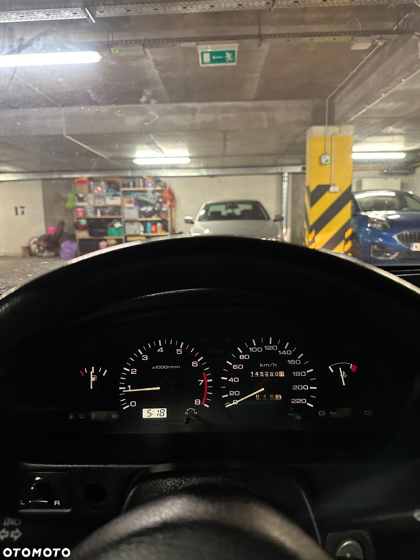 Nissan 100 NX - 24