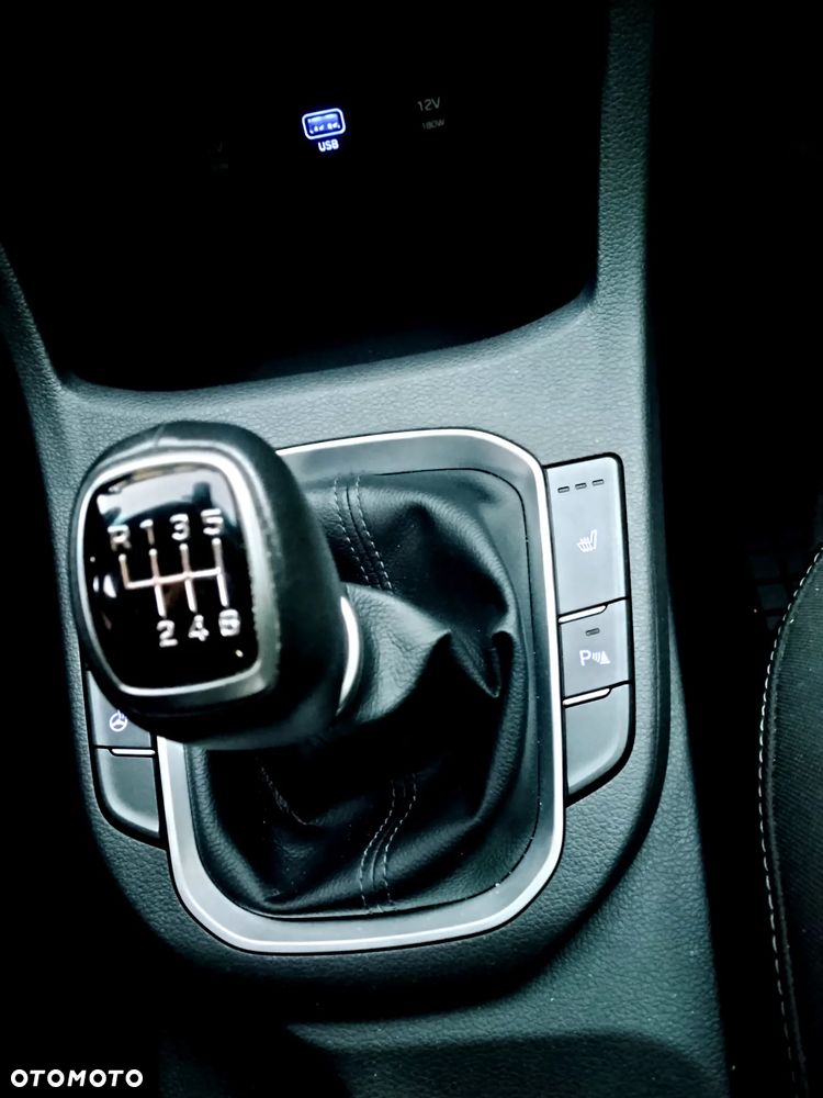 Hyundai i30 1.5 DPI Smart - 17