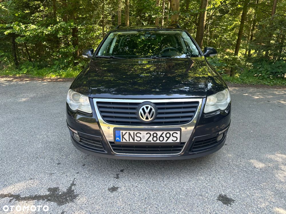 Volkswagen Passat 2.0 TDI Sportline - 2
