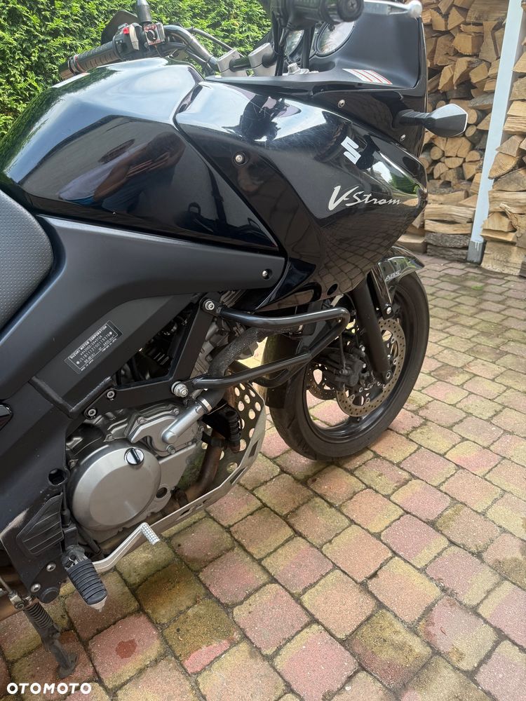 Suzuki V-STROM - 7