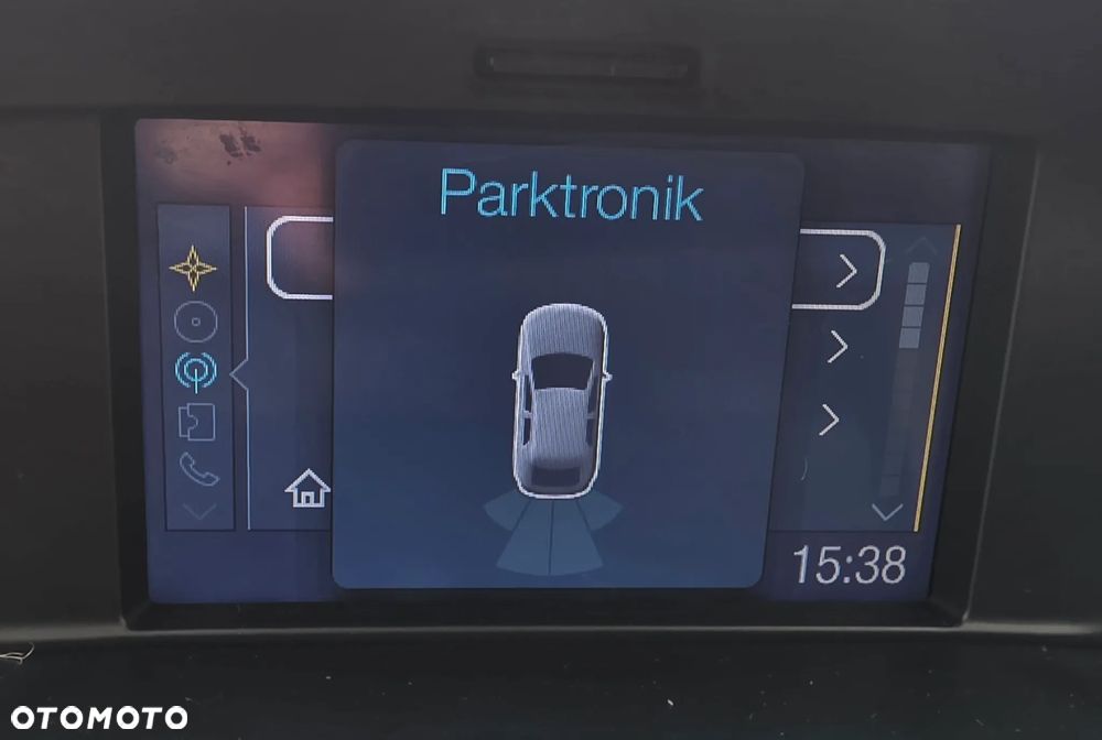 Ford C-MAX 1.6 TDCi Start-Stop-System SYNC Edition - 25