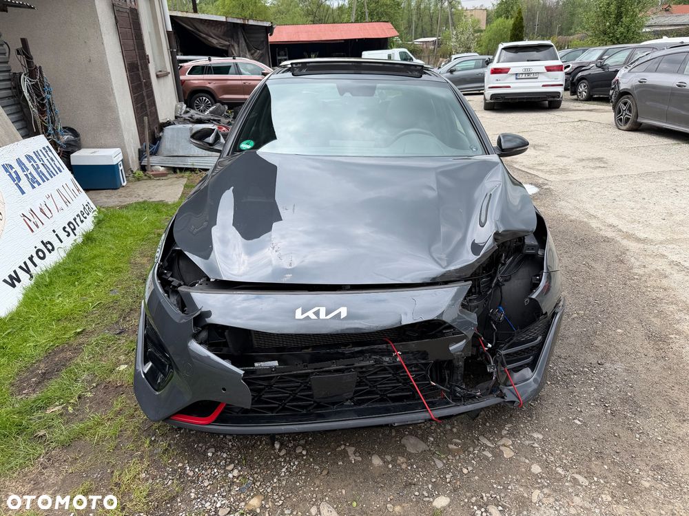Kia Ceed 1.6 T-GDI DCT7 OPF GT - 23