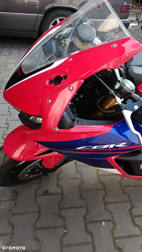 Honda CBR - 10