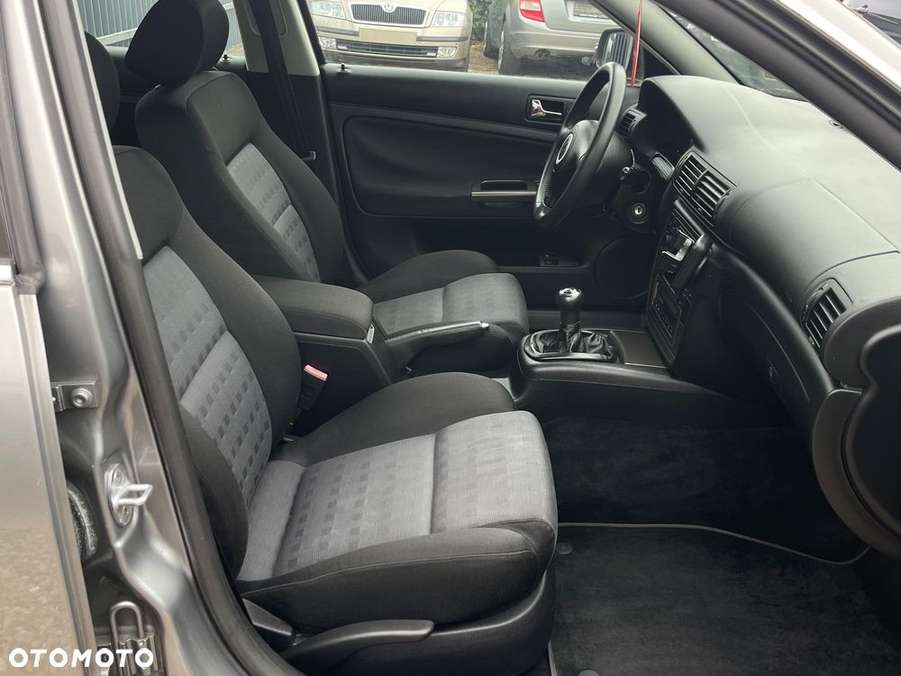 Volkswagen Passat 1.9 TDI - 21