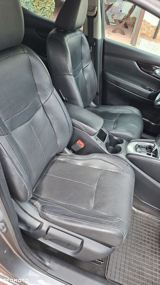Nissan Qashqai 1.2 DIG-T Xtronic 360 - 11