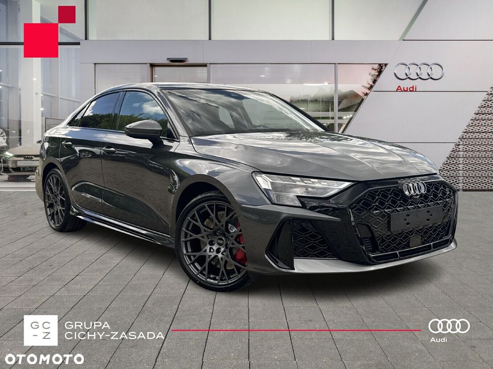 Audi RS3 Limousine - 7