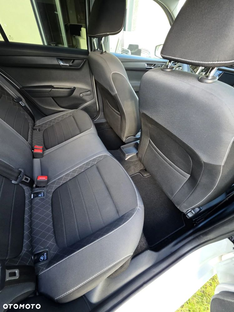 Skoda Fabia 1.0 Ambition - 13