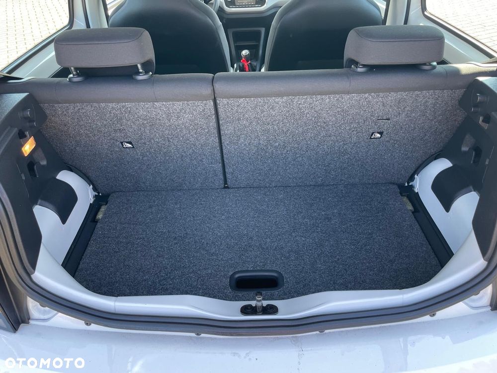 Volkswagen up! 1.0 move - 16