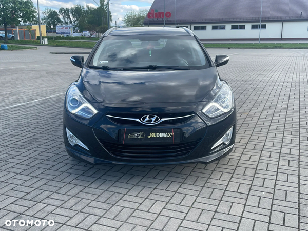 Hyundai i40 i40cw 1.7 CRDi blue Style