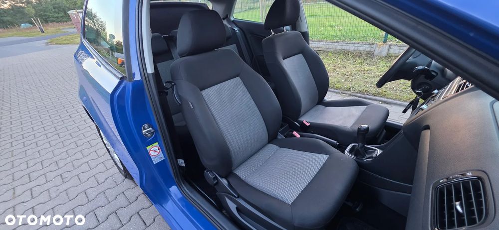 Volkswagen Polo - 21