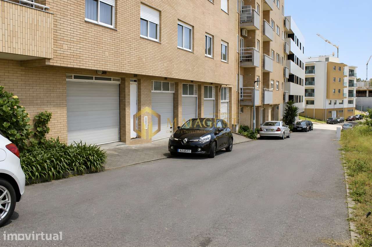 Garagem Individual para Venda em Pedroso - Grande imagem: 3/5