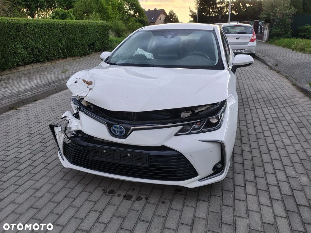 Toyota Corolla - 1