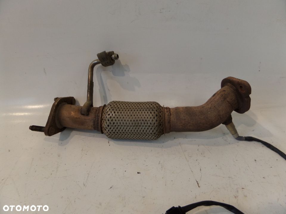 KIA RIO IV 1.4 17- RURA ŁĄCZNIK ELASTYCZNY - 2