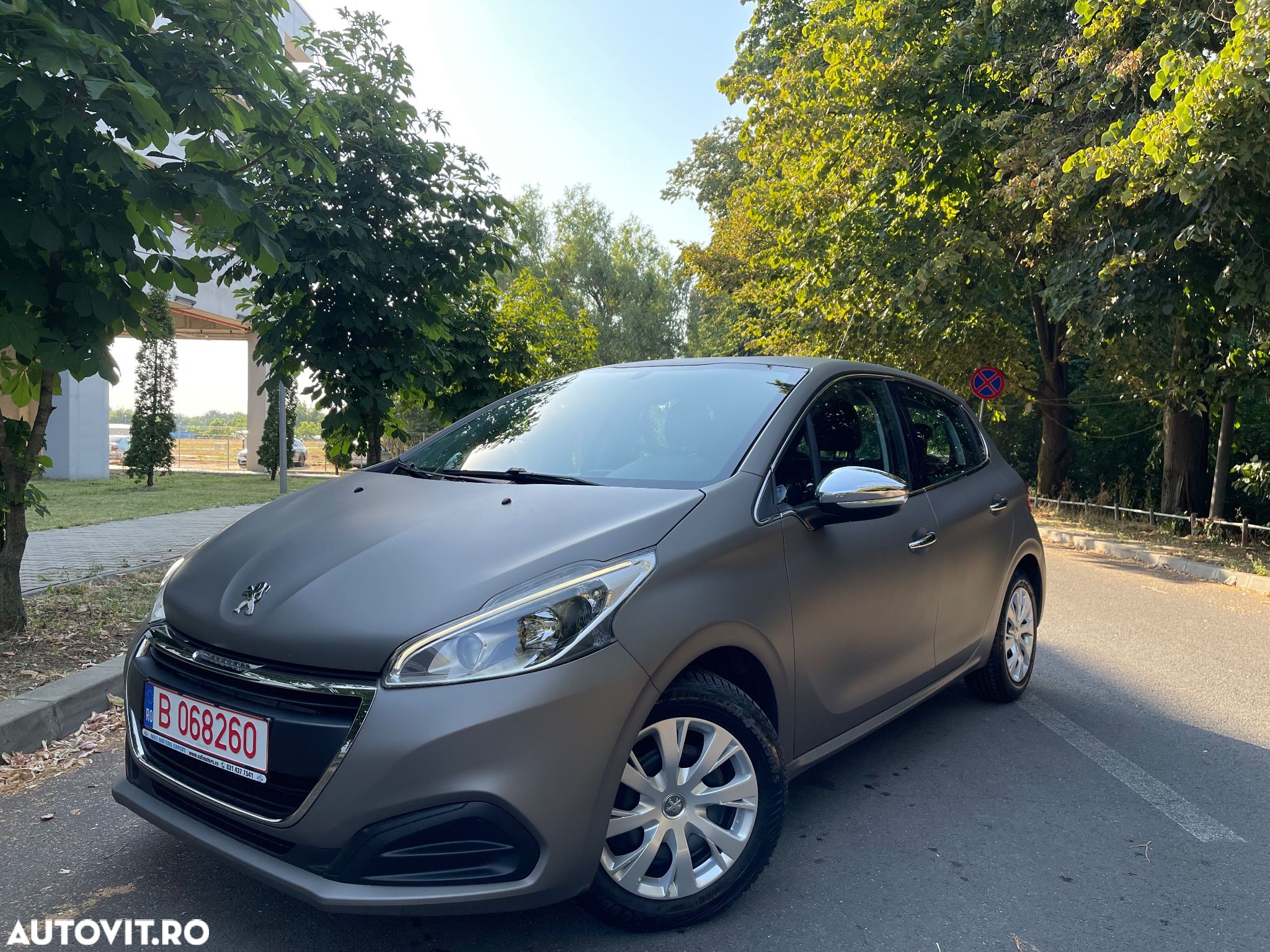 Peugeot 208 1.2 L PureTech Allure - 1