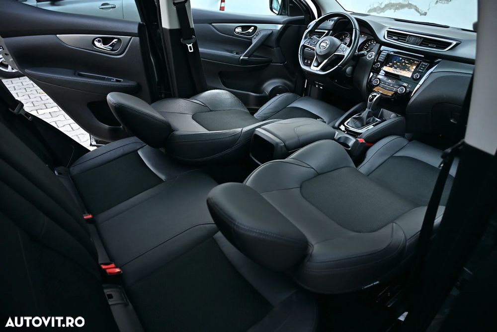 Nissan Qashqai 1.7 dCi Xtronic ALL-MODE 4x4i TEKNA+ - 29