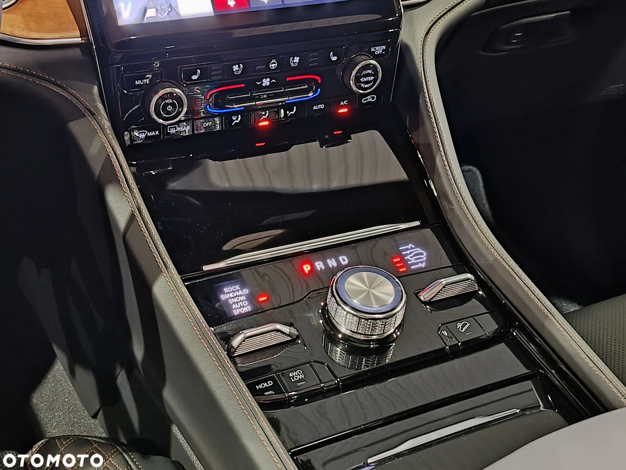 Jeep Grand Cherokee Gr 2.0 4xe PHEV Summit Reserve - 13
