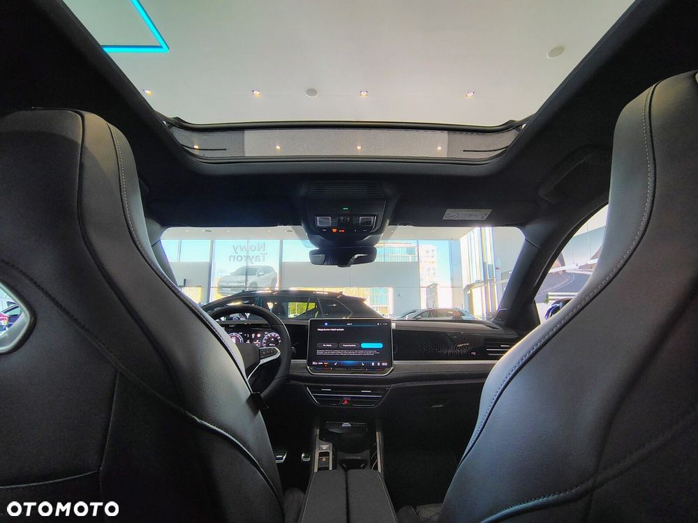 Volkswagen Passat - 35