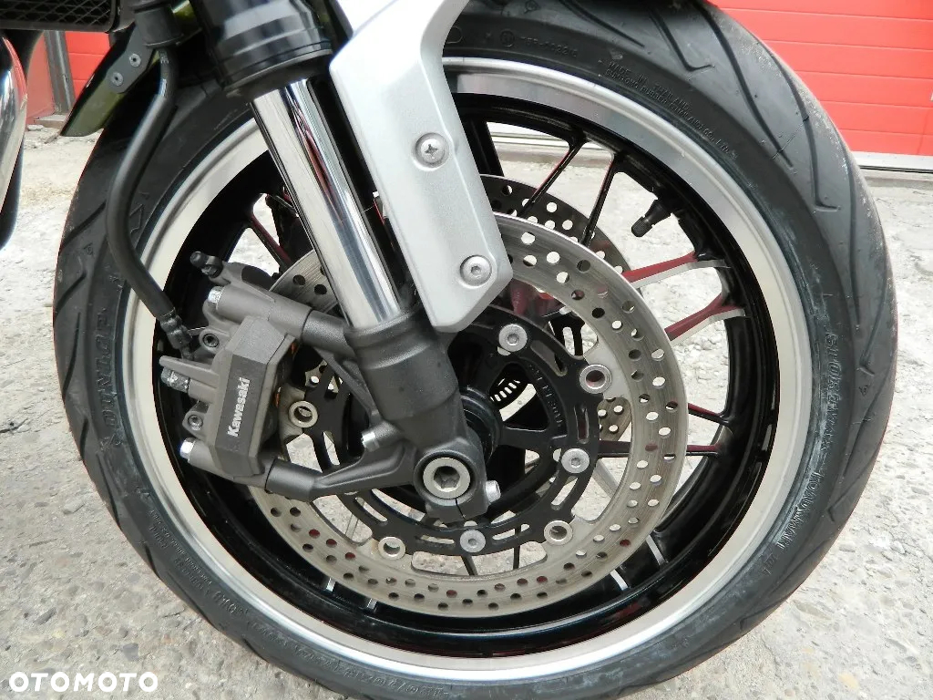 Kawasaki Z 900 RS - 20
