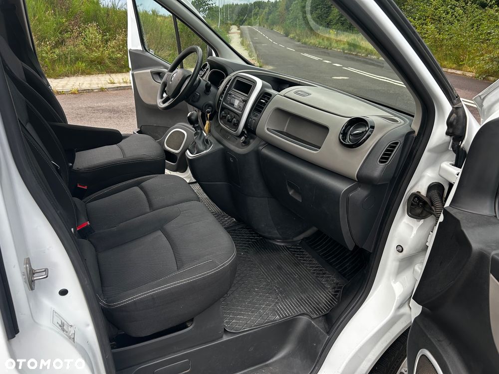 Renault Trafic - 11