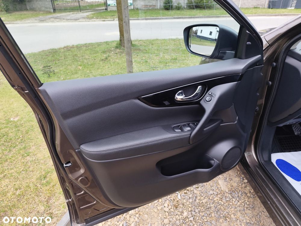 Nissan Qashqai 1.6 DCi Tekna - 28