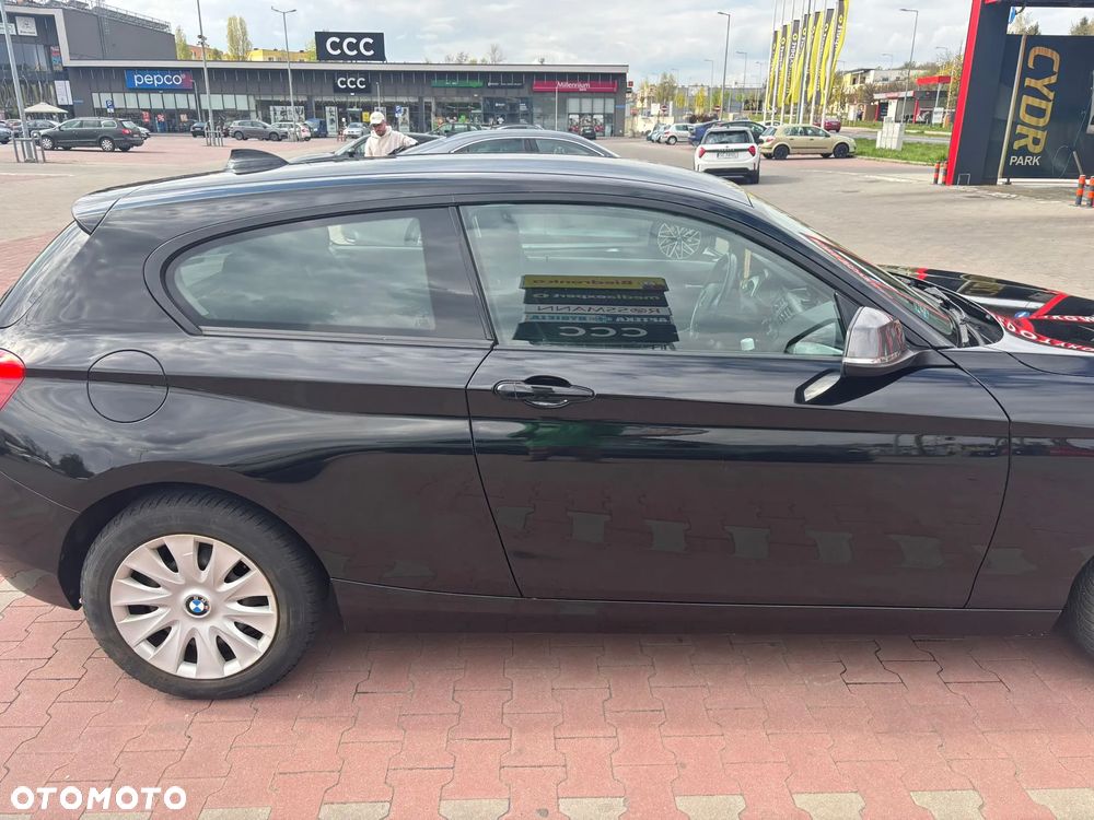 BMW Seria 1 - 15