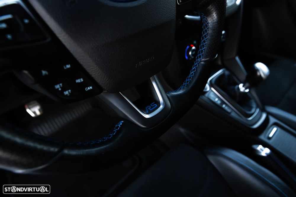 Ford Focus 2.3 EcoBoost RS Pack Performance - 49
