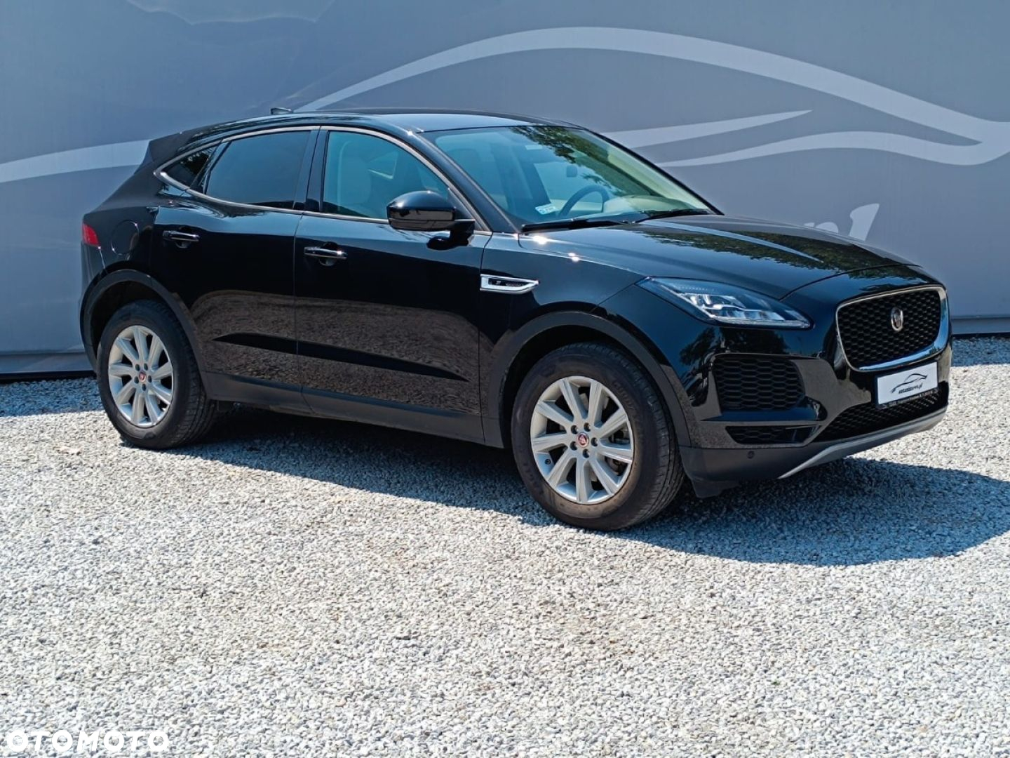 Jaguar E-Pace - 15