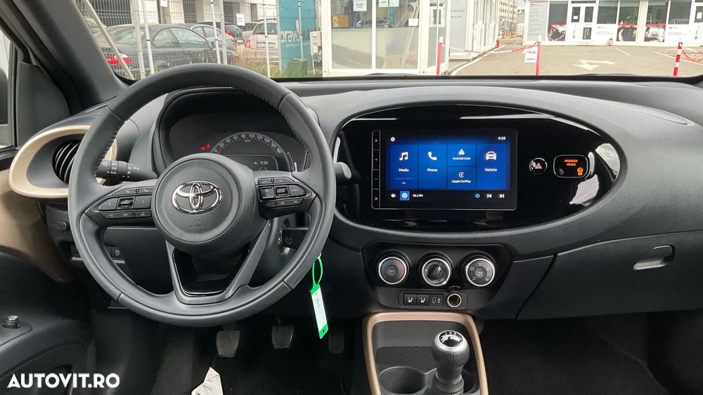 Toyota Aygo X 1.0l MT Dynamic - 11