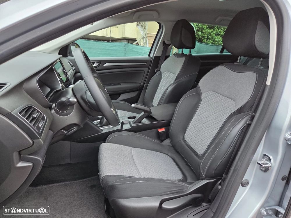 Renault Mégane Sport Tourer 1.5 Blue dCi Limited - 5