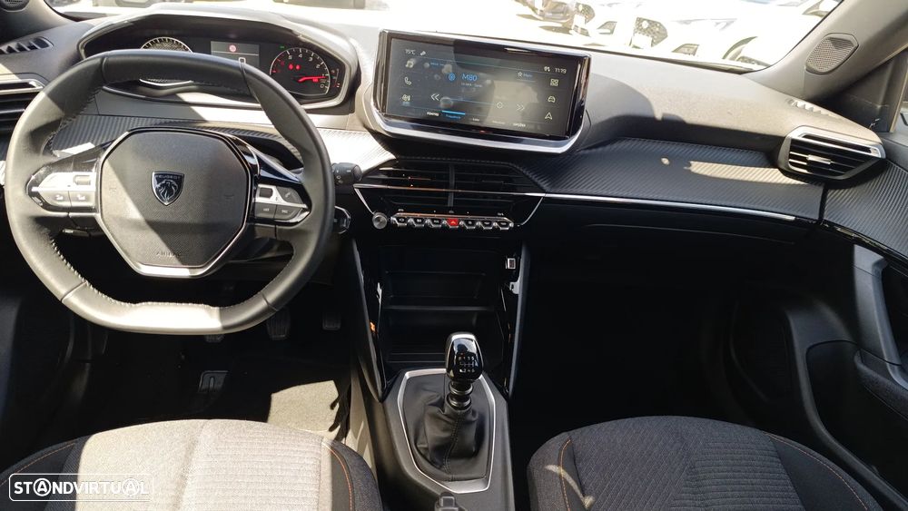 Peugeot 2008 1.2 PureTech Style - 19