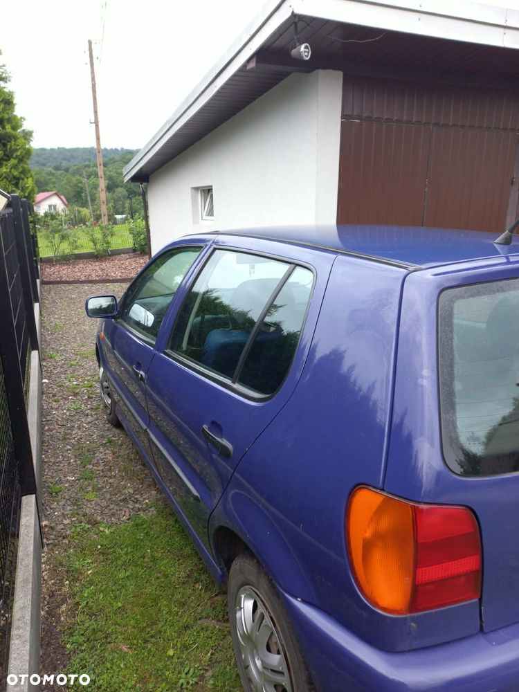 Volkswagen Polo - 4