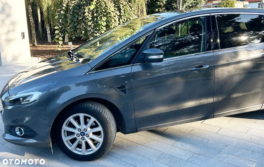 Ford S-Max 2.0 TDCi Titanium - 4