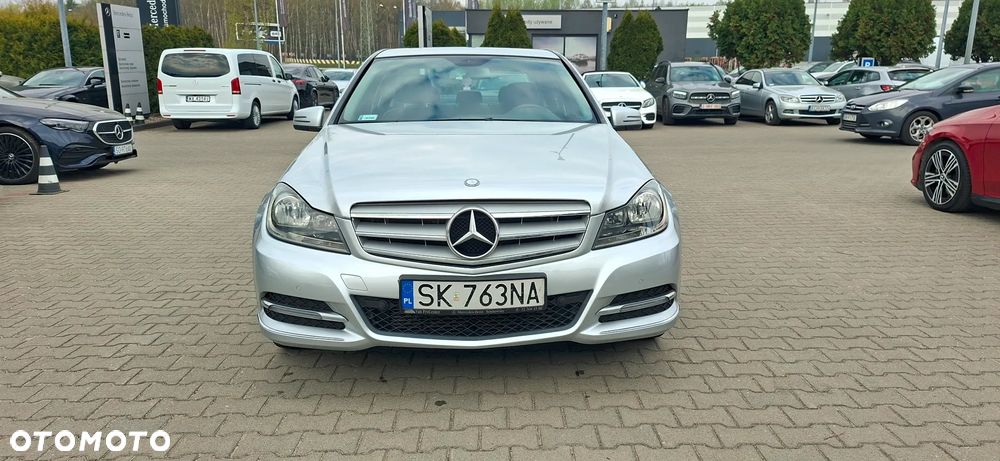 Mercedes-Benz Klasa C 180 (BlueEFFICIENCY) Avantgarde - 10