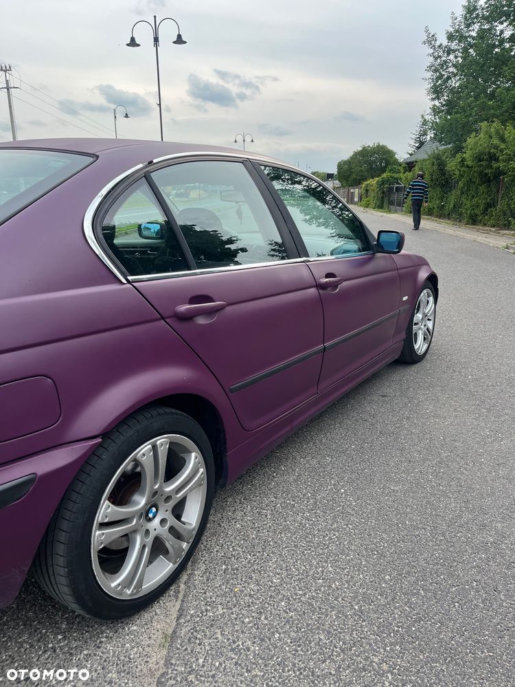 BMW Seria 3 320d - 6