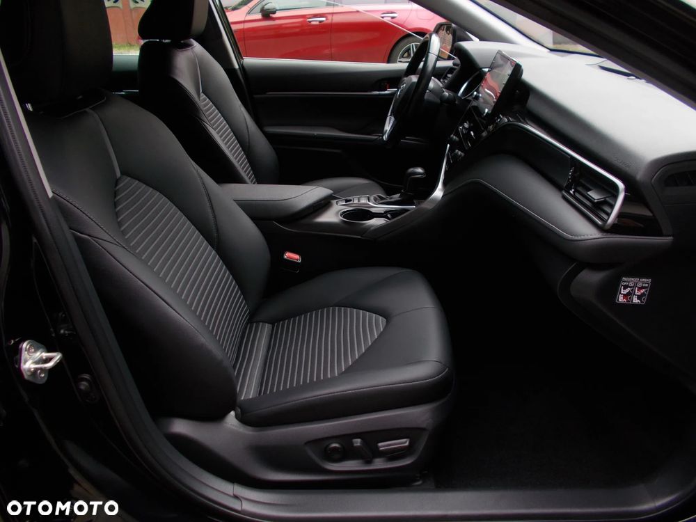 Toyota Camry 2.5 Hybrid Prestige CVT - 15