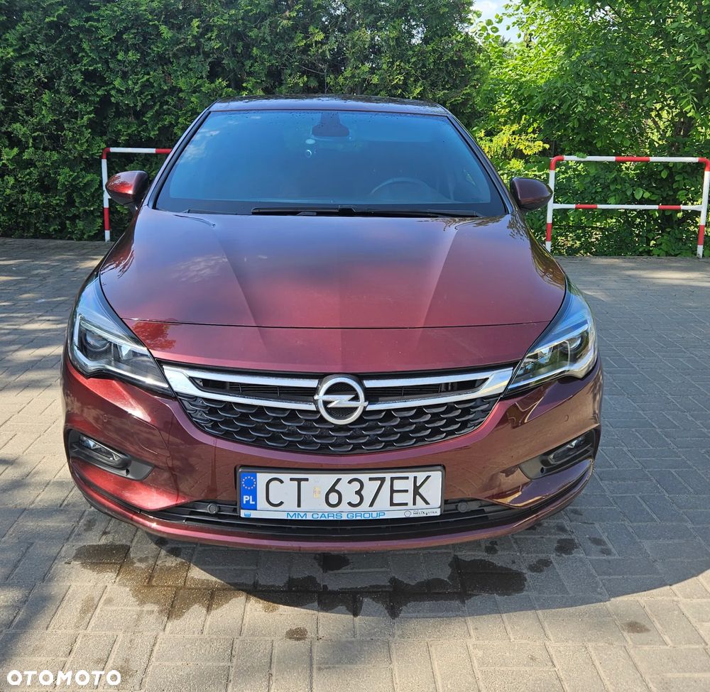 Opel Astra 1.4 T Elite S&S - 11