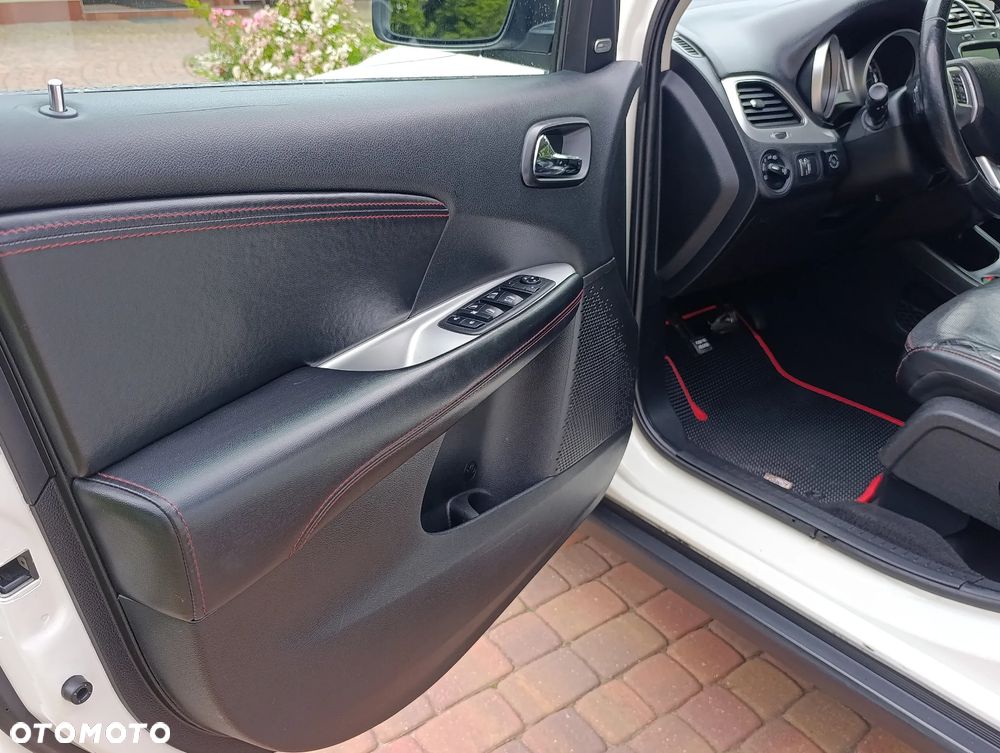 Dodge Journey - 9