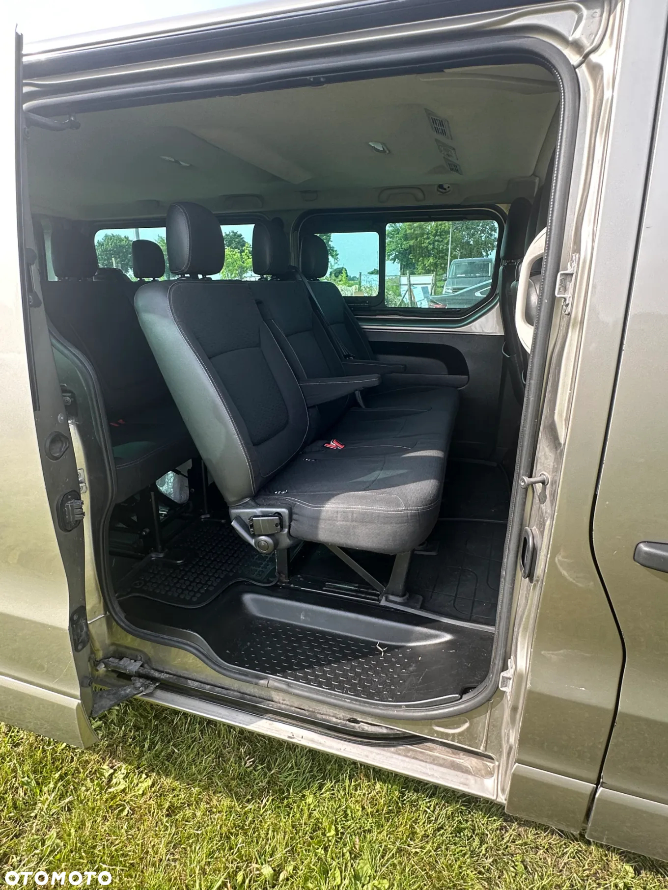 Opel Vivaro L2H1 2.9t Edition Business - 15