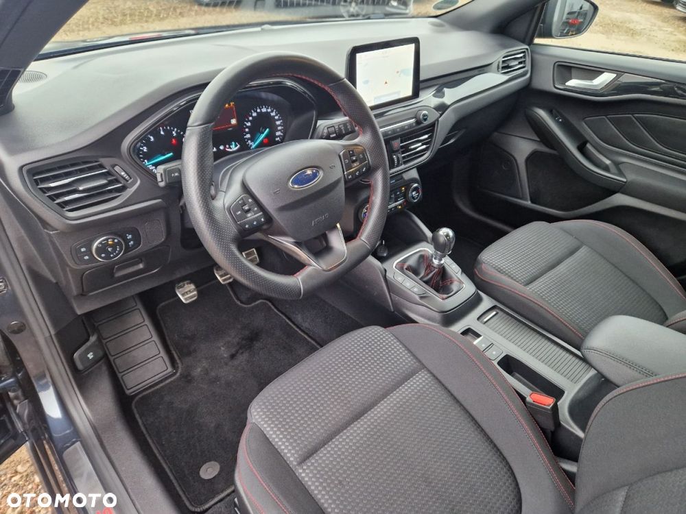 Ford Focus - 6