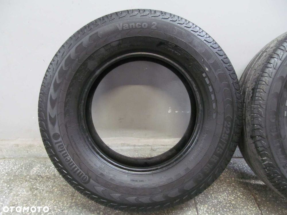 OPONA CONTINENTAL VANCO 2 225/75/16C ROCZNIK 2014 121/120 4mm - 2