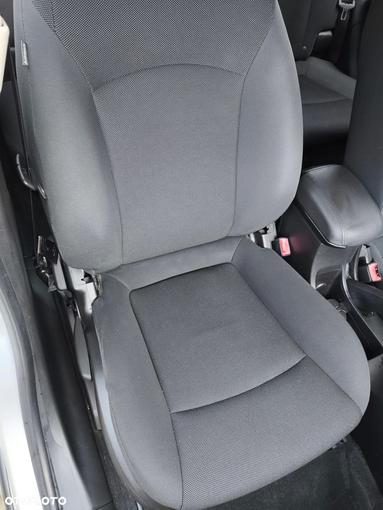 Chevrolet Cruze 1.8 LTZ - 23