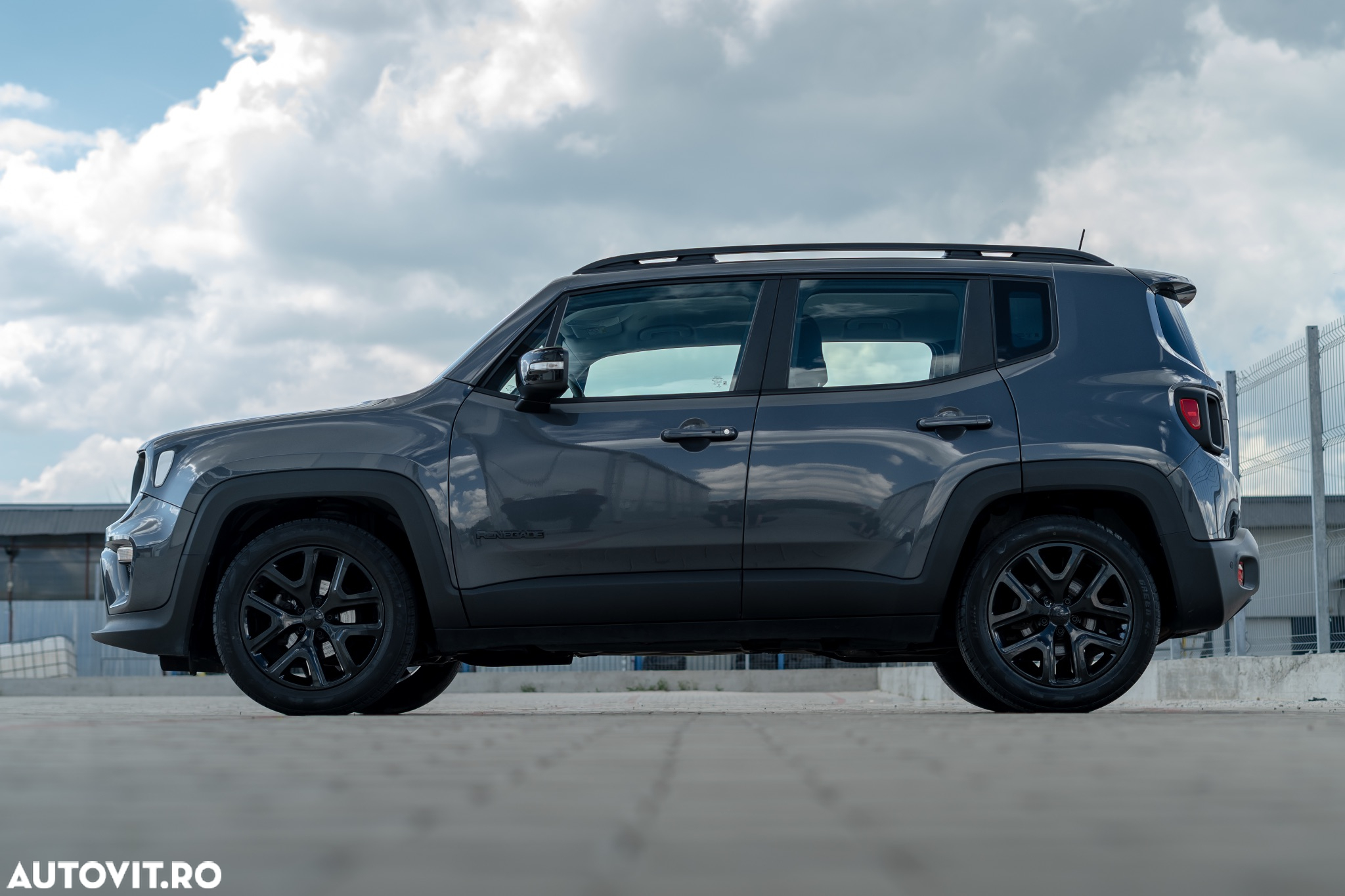 Jeep Renegade 1.0 Turbo 4x2 M6 Night Eagle - 20